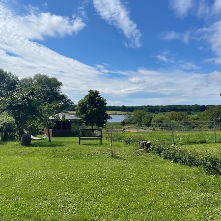 Bungalow Am Wreecher See Putbus Bagian luar foto