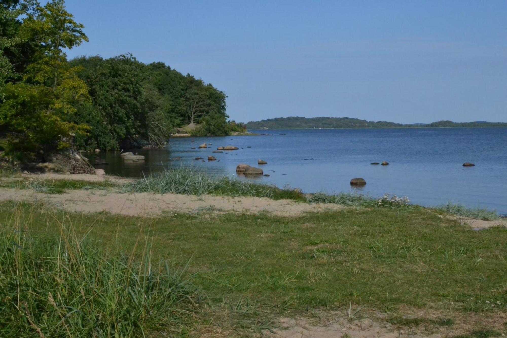 Bungalow Am Wreecher See Putbus Bagian luar foto